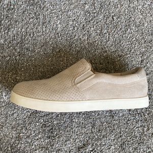 NWT Dr. Shills be free slip on sneaker